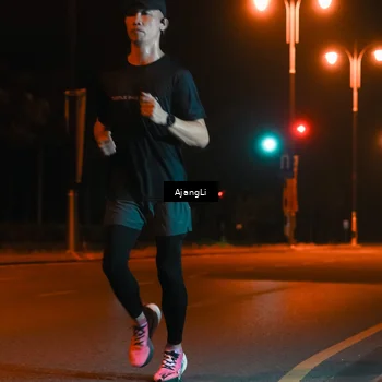 Runner Photo 8392358