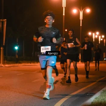 Runner Photo 8392363