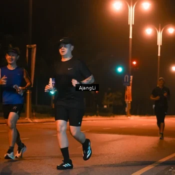 Runner Photo 8392371