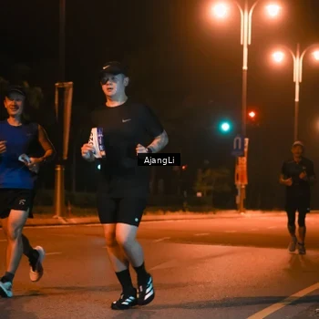 Runner Photo 8392374
