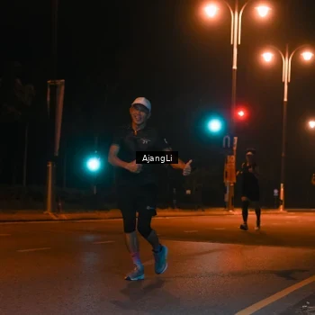Runner Photo 8392376