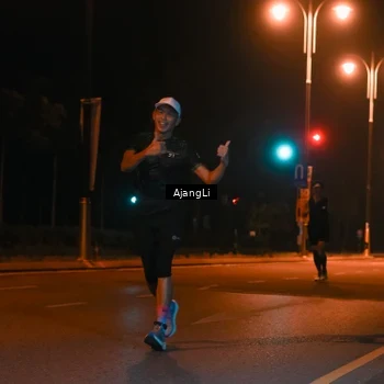 Runner Photo 8392378