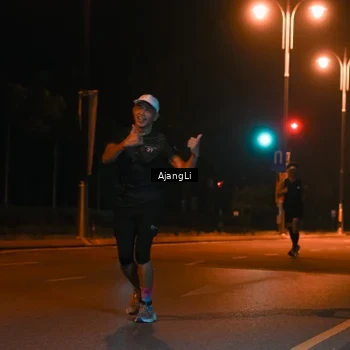 Runner Photo 8392380