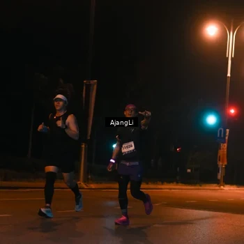 Runner Photo 8392386
