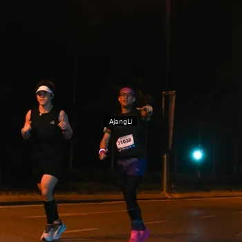 Runner Photo 8392392