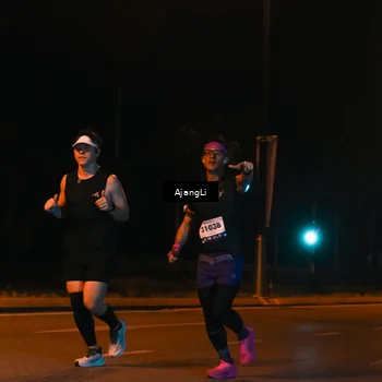 Runner Photo 8392393