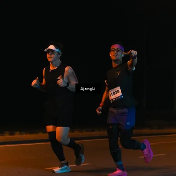 Runner Photo 8392396