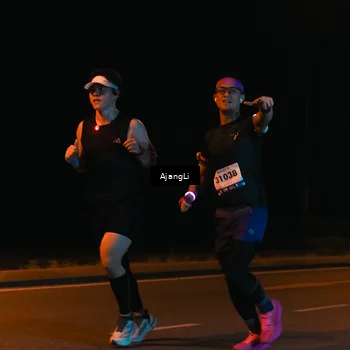 Runner Photo 8392400