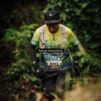 Runner Photo 8393764