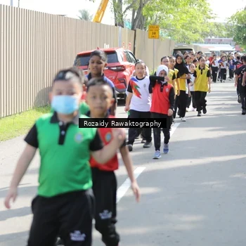 Runner Photo 8396320