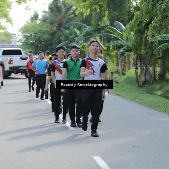 Runner Photo 8396752