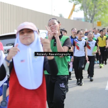 Runner Photo 8397328