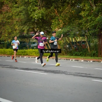 Runner Photo 8397989