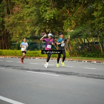 Runner Photo 8397995