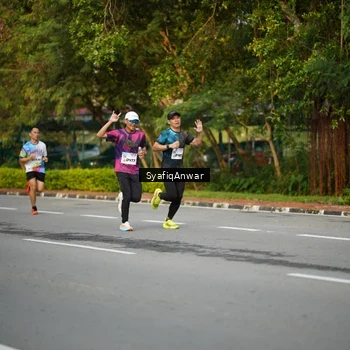Runner Photo 8397998