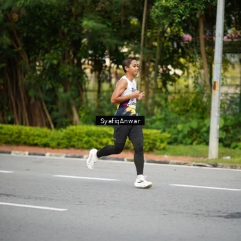 Runner Photo 8398022