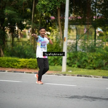 Runner Photo 8398042