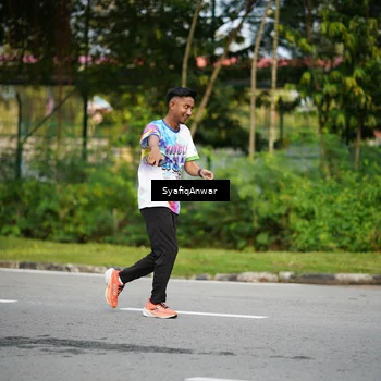 Runner Photo 8398048
