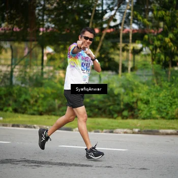 Runner Photo 8398049