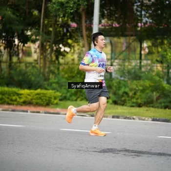 Runner Photo 8398061