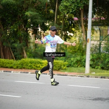 Runner Photo 8398091