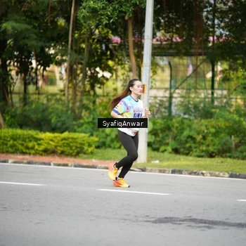 Runner Photo 8398095