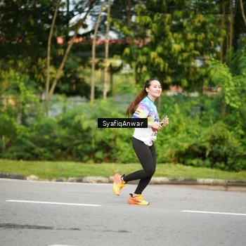 Runner Photo 8398097