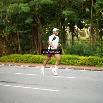 Runner Photo 8398114