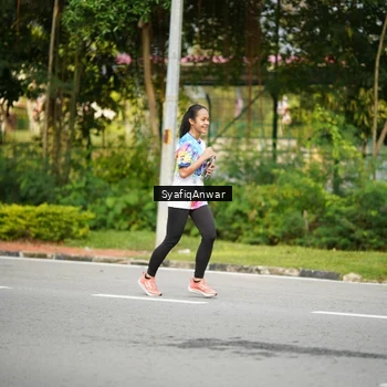 Runner Photo 8398118
