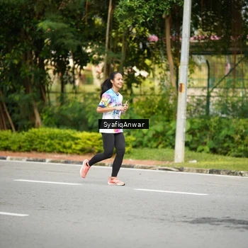 Runner Photo 8398121