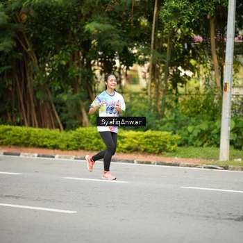 Runner Photo 8398122