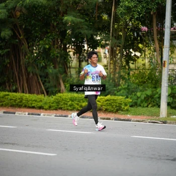 Runner Photo 8398140