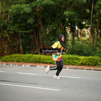 Runner Photo 8398163