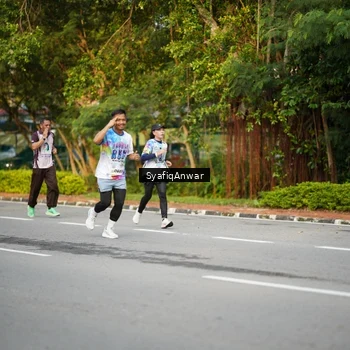 Runner Photo 8398182