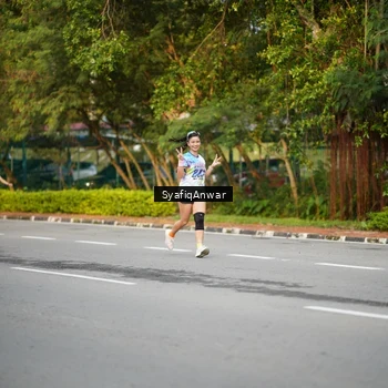 Runner Photo 8398220