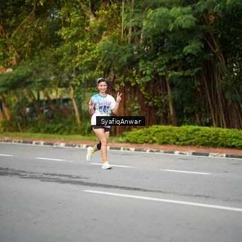 Runner Photo 8398227
