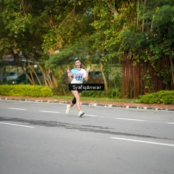Runner Photo 8398228