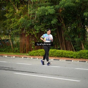Runner Photo 8398276