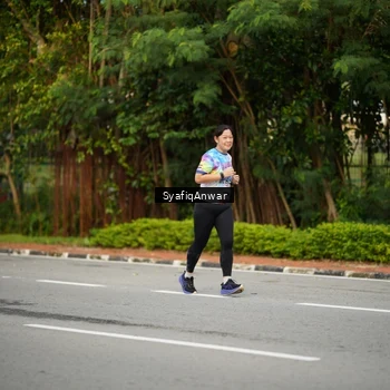 Runner Photo 8398277