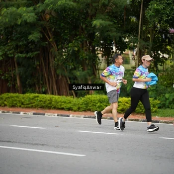 Runner Photo 8398341