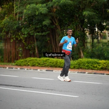 Runner Photo 8398343