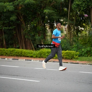 Runner Photo 8398348