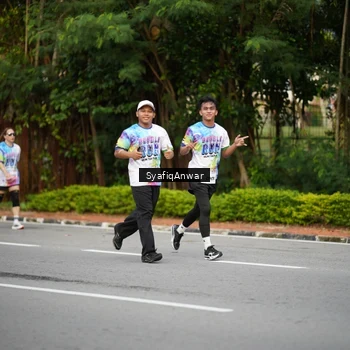 Runner Photo 8398351