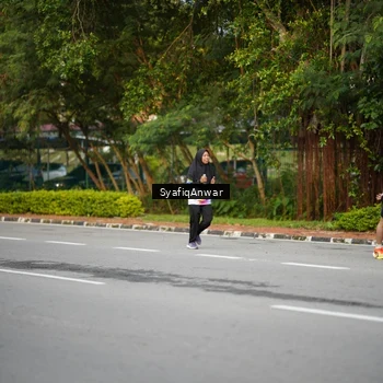 Runner Photo 8398366