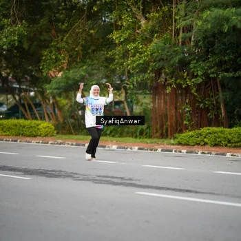 Runner Photo 8398370