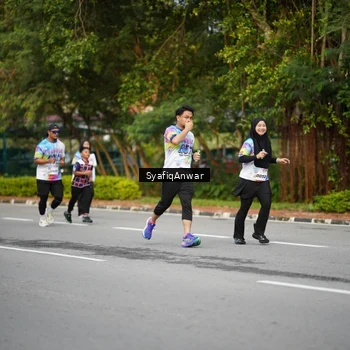 Runner Photo 8398377