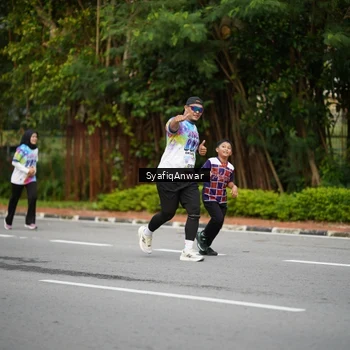 Runner Photo 8398380