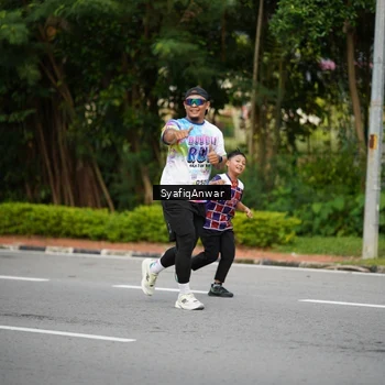 Runner Photo 8398384