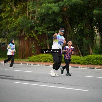 Runner Photo 8398385