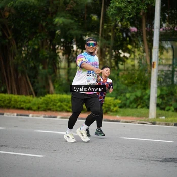 Runner Photo 8398394
